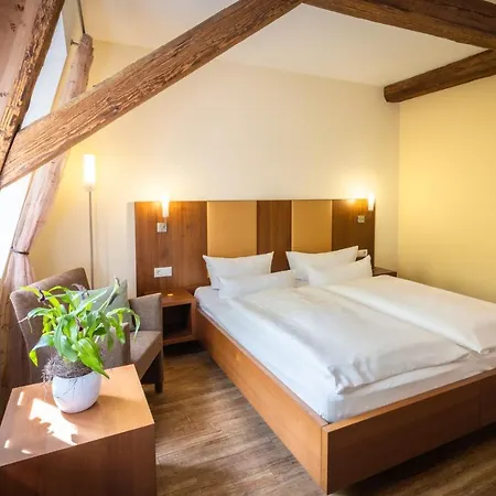 Hotel Altstadthof *