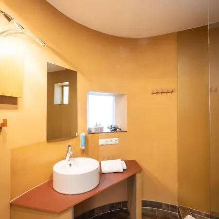 Hotel Altstadthof *