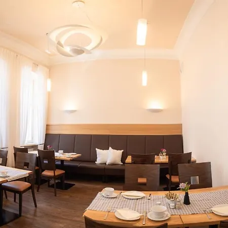 Altstadthof פריינשהיים